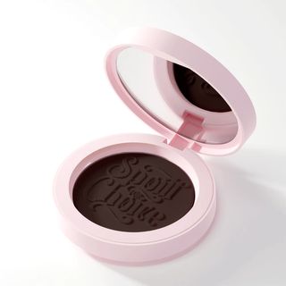 Ο P. Louise χαλασμένος για την επιλογή Cream Bronzer