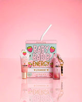 P.Louise Strawberry Baby Bad B Mini Lip Oil & Mini Lip Conditioner σε ροζ φόντο