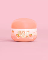 Βάζο P. Louise Slick It To Me Peach Melting Body Balm με ροζ φόντο